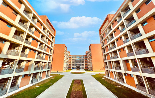 重庆工业学校校园环境怎么样？