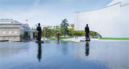 学霸的力量:以成绩为盾,抵御校园欺凌