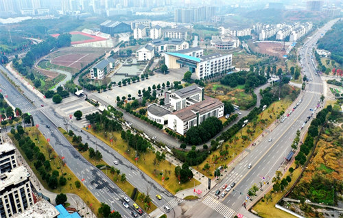 重庆市农业机械化学校校园环境怎么样?好不好