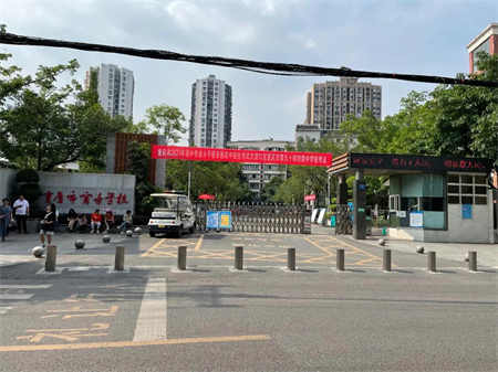 重庆市商务学校校园环境怎么样