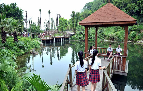 重庆市女子职业高级中学学校环境三