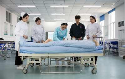 重庆市南丁卫生职业学校具体的位置在哪里