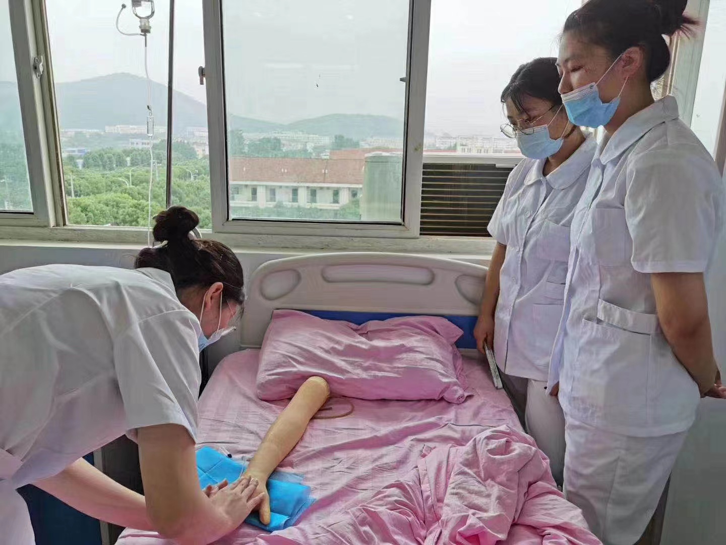 重庆知行卫校就业