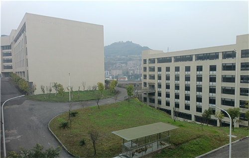 重庆市万州现代信息工程学校学校环境一