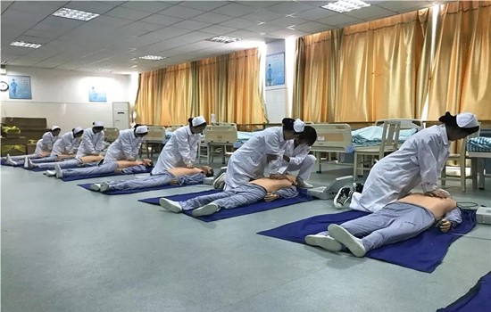 重庆永川卫校是在什么地方?