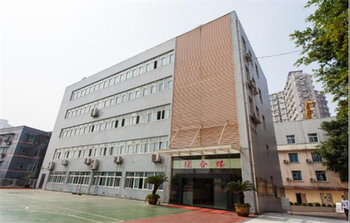重庆建筑高级技工学校学校环境二