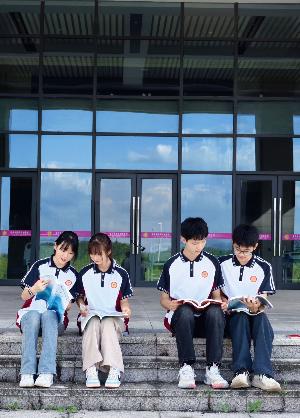 重庆渝西卫生学校|卫校|校服图片