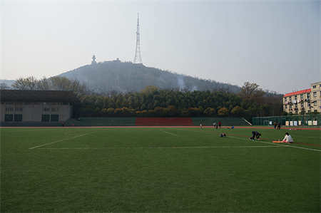 重庆市旅游学校:一所公办国家级重点中专学校