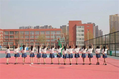 重庆光华女子职业中等专业学校有幼师专业吗