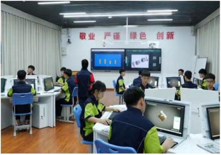 重庆工商学校2025年招生专业 —— 智能网联汽车技术专业引领未来